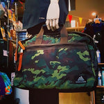 โหลดรูปภาพลงในเครื่องมือใช้ดูของ Gallery Campus Shoulder