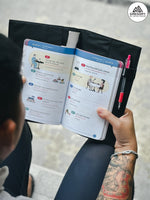 โหลดรูปภาพลงในเครื่องมือใช้ดูของ Gallery Notebook Cover
