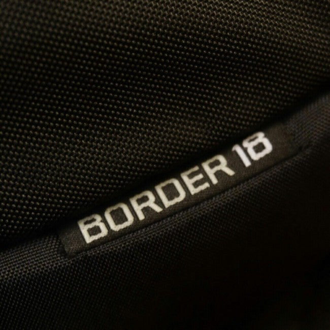 Border 18 V2
